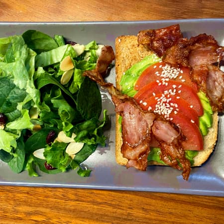 AVOCADO-BACON TOAST