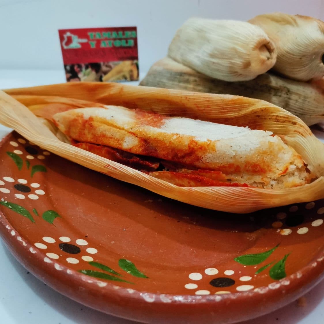 Tamal Rojo con  Queso