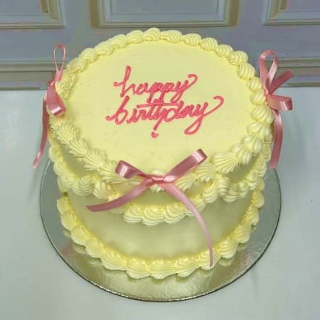 Cake HBD con Lazos