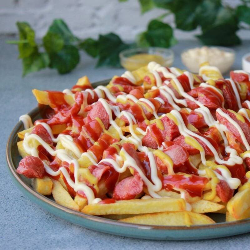 Salchipapas
