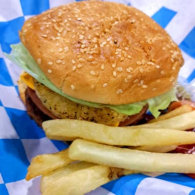 HAMBURGUESA HAWAIANA