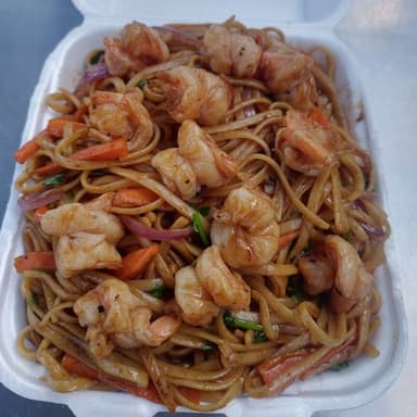CHOW MEIN DE CAMARON