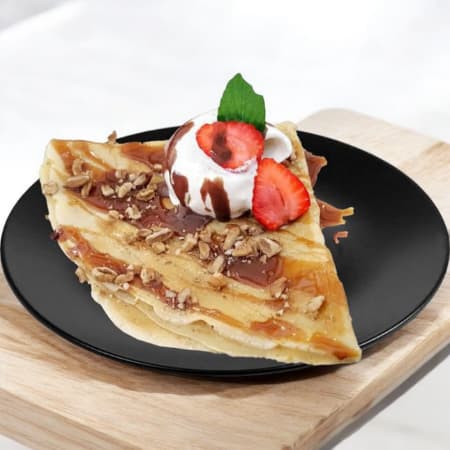 Crepa con Helado y Fruta