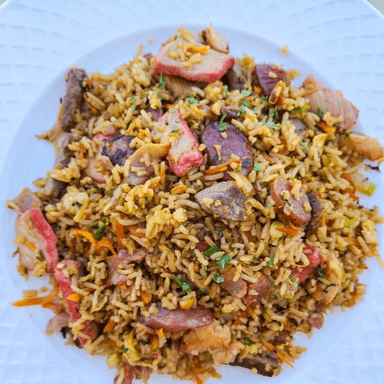 Entero Arroz Cantonés+Papas Fritas