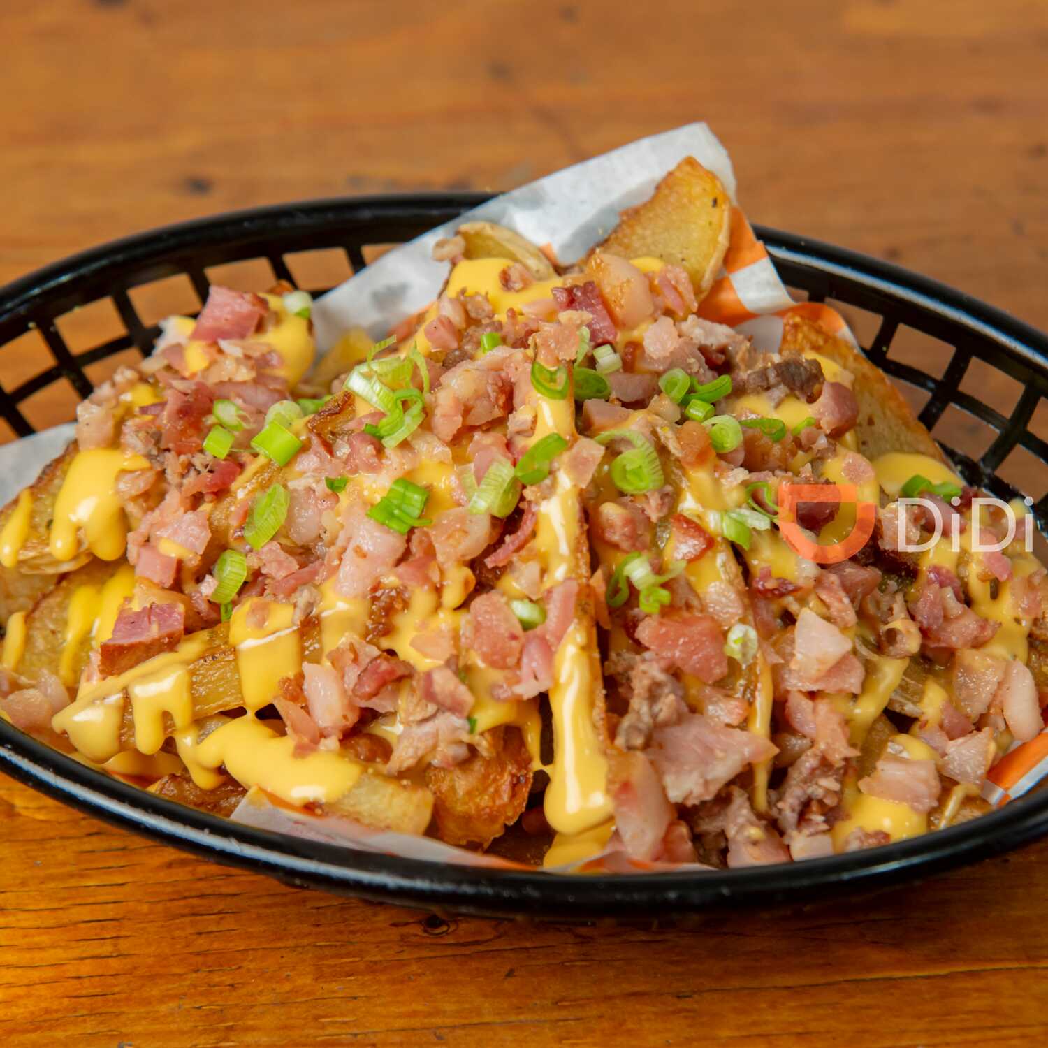 PAPAS CHESSE TOCINO