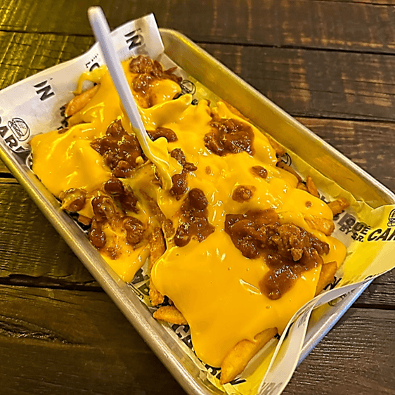 Papas chili cheese