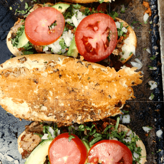 Torta Campechana con Quesillo