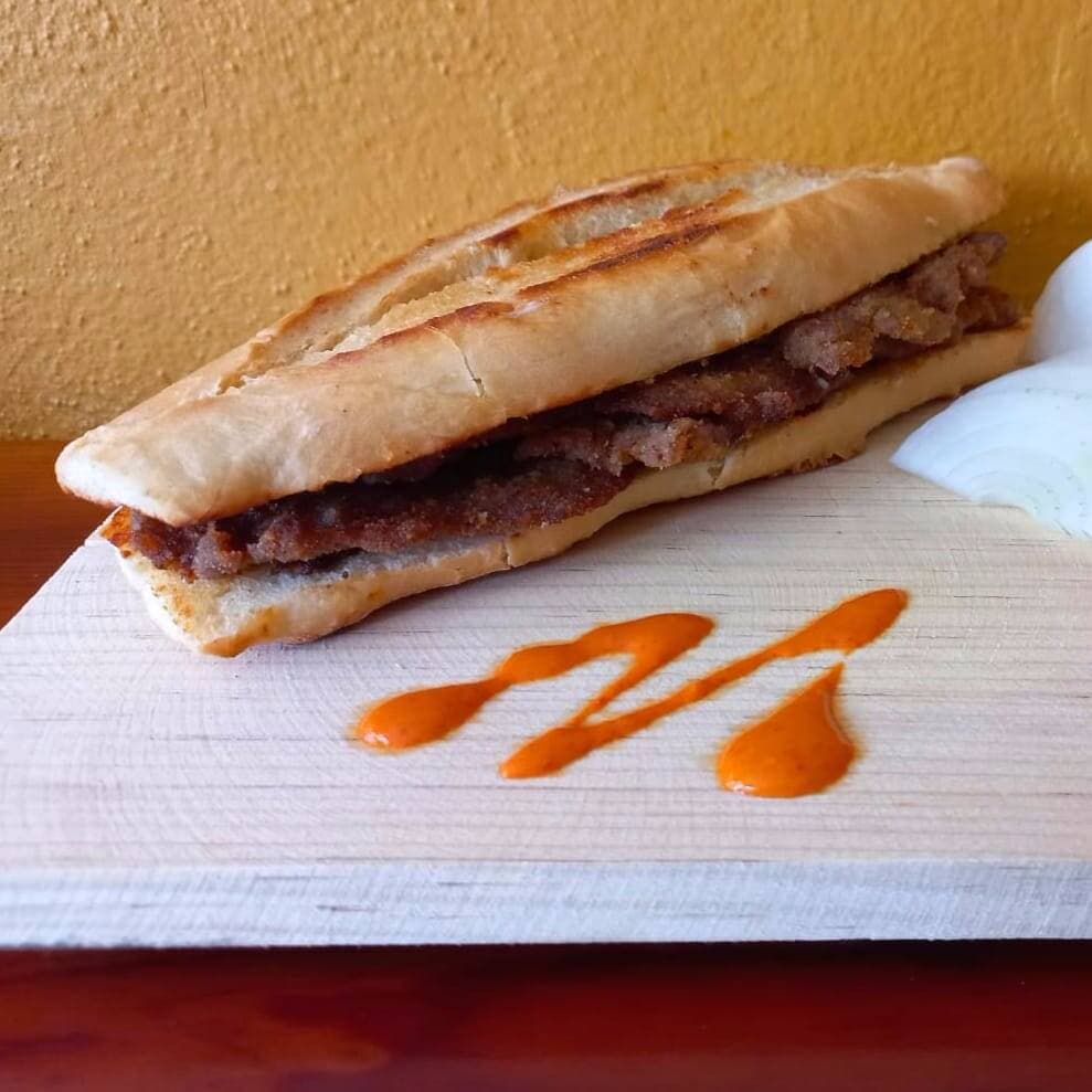 Torta de Chorizo Gde