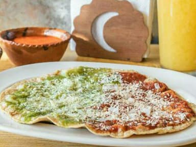 Gordita con Chuleta