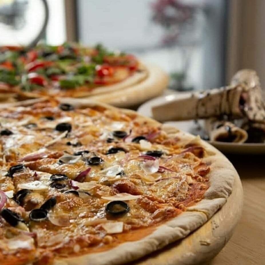 Pizza Caprichosa Chica
