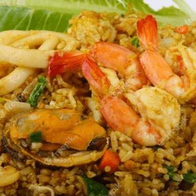 83-Arroz Frito con Mariscos