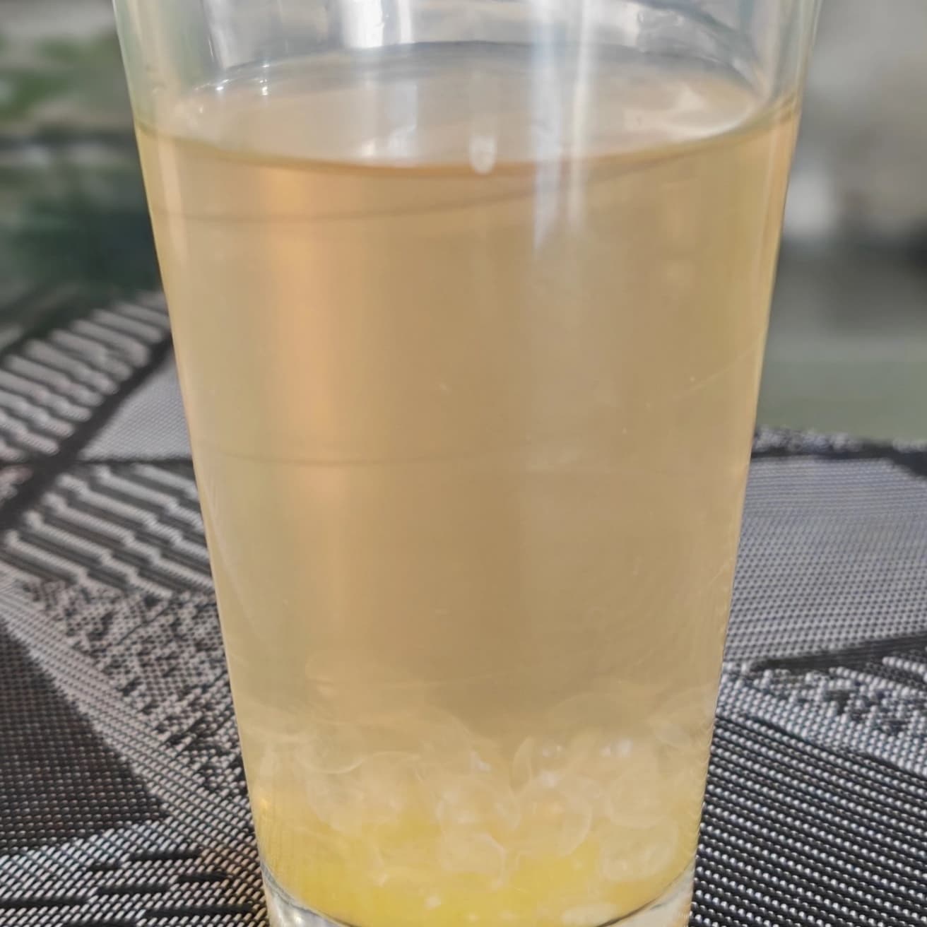 Bebida refrescante con perlas