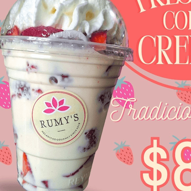 FRESAS CON CREMA NATURALES