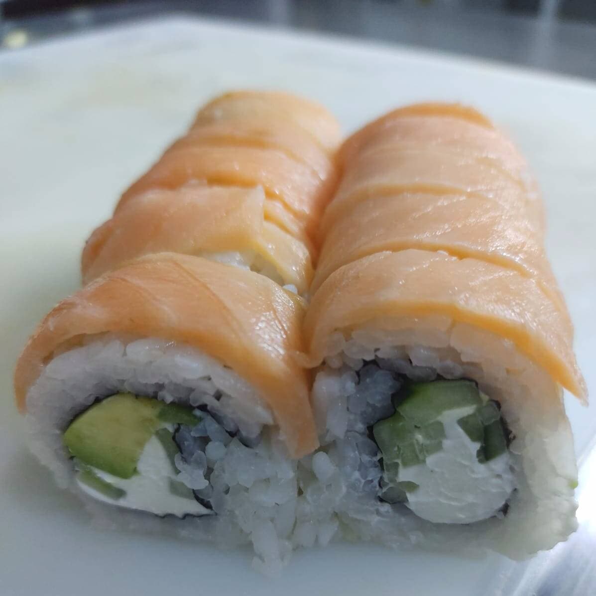 Salmon Roll