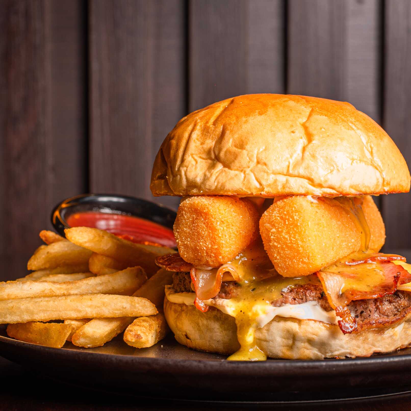 Mozzarella Sticks Burger