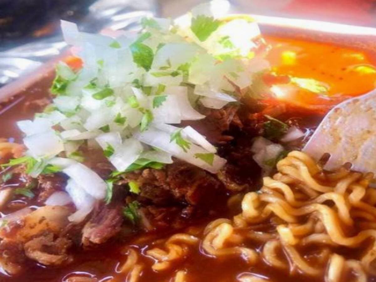 Birriamen Birria con Ramen