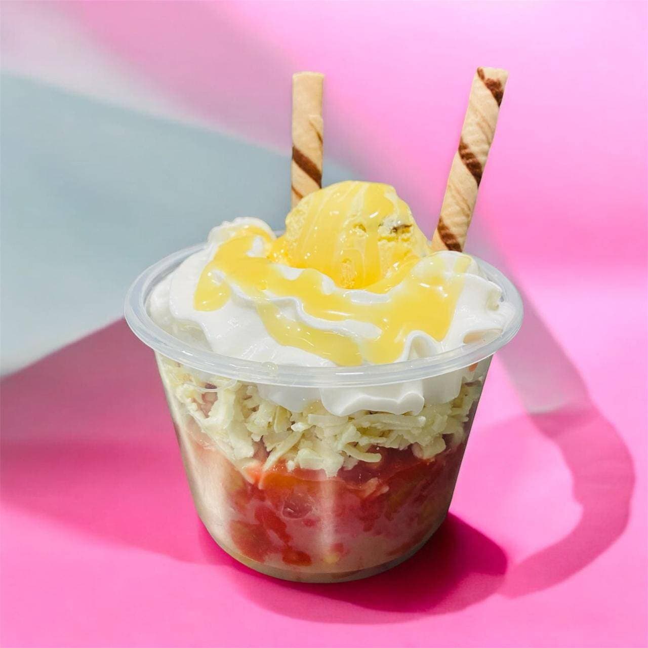 Salpicón con Queso y Helado
