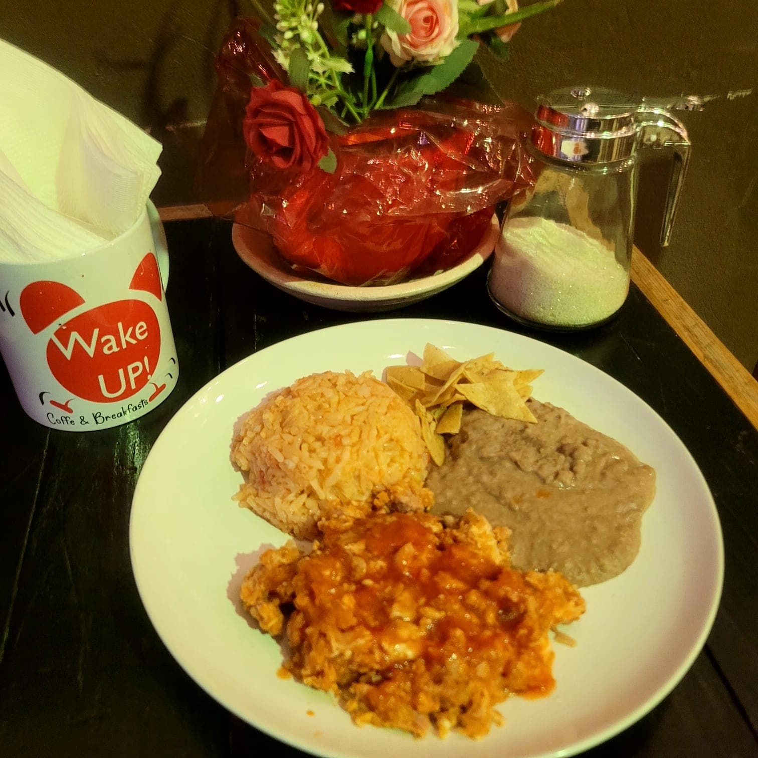 Chicharron en Salsa Roja