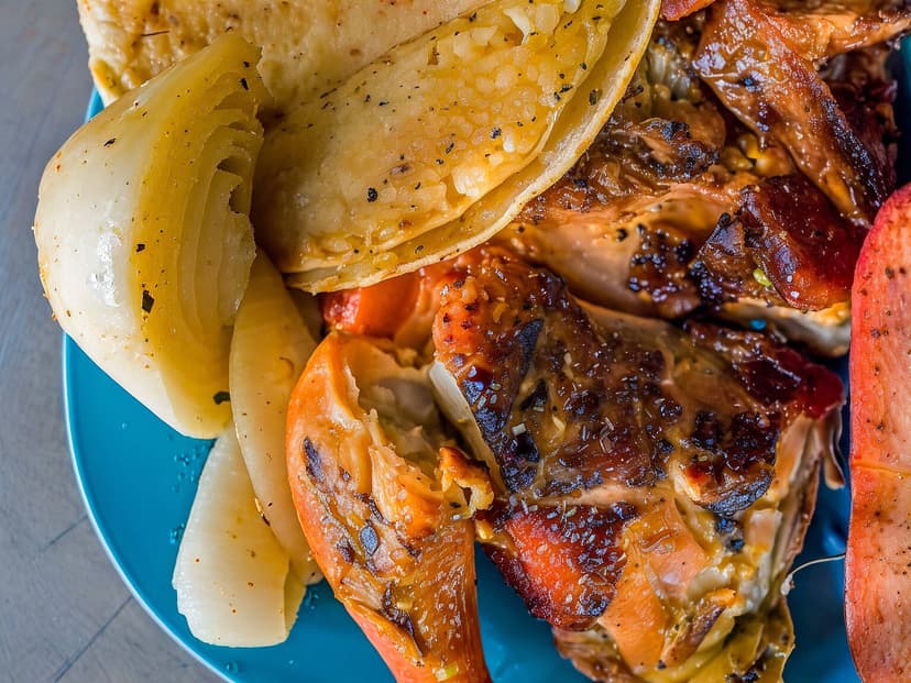 Pollos y Carnes la Subida