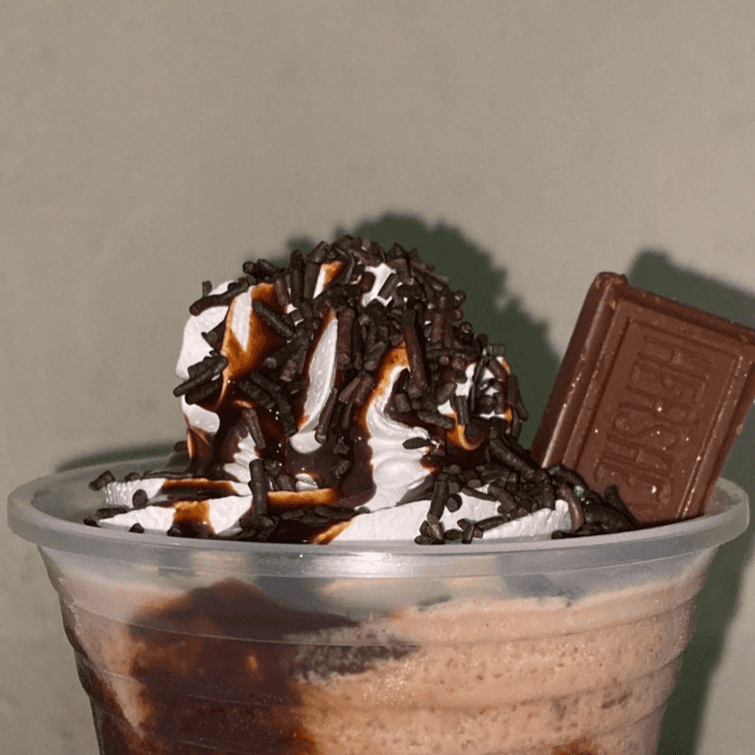 Frappe de hershey's mediano