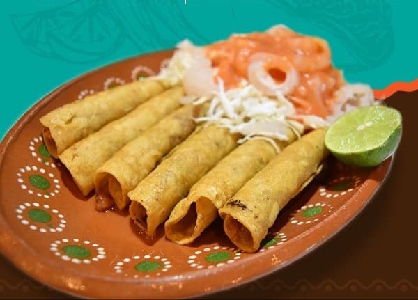 Moyahua Antojitos Triana