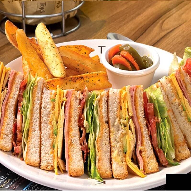 Club Sandwich a Lo Pobre