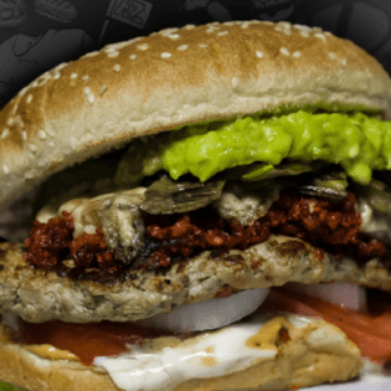 Hamburguesa Mexicana con Papas