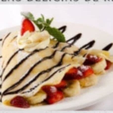 Crepa con Nutella, Fresas, Banano,beso Chantilly.