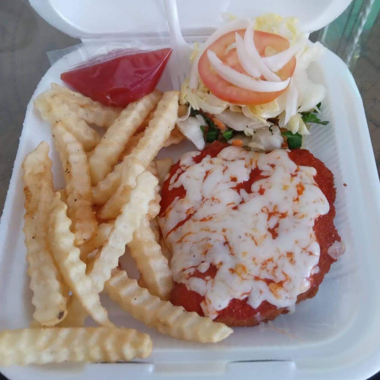 Plato de Pechuga Frita