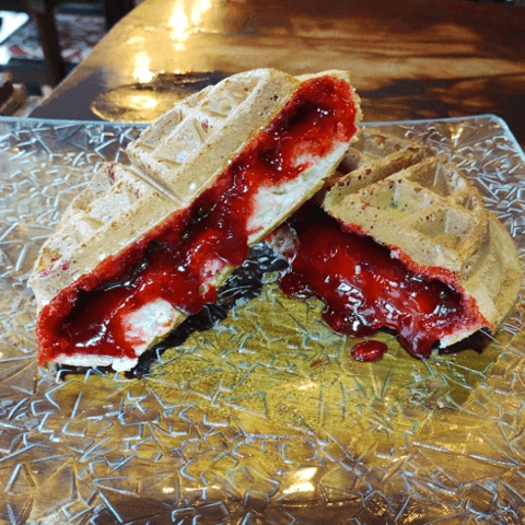 W Relleno Mermelada de Fresa