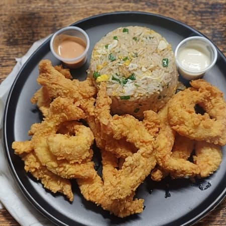 Chicharrón de Pollo y Chaufa Personal