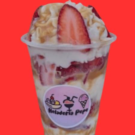 Fresas con Crema Pequeña (9 Oz)