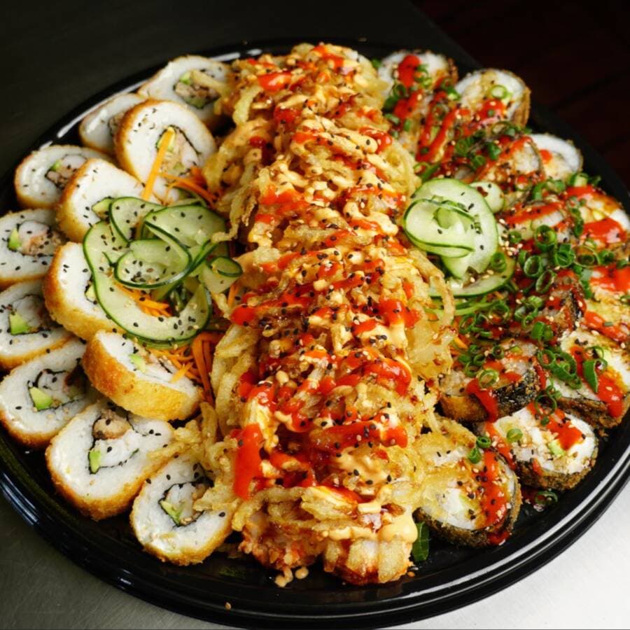 Charola 3 rollos(CMT, Calexico y Spicy Crazy Roll)