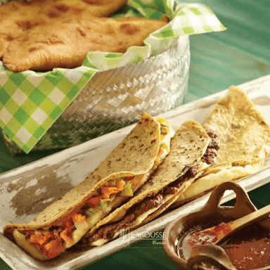 Quesadillas Largas