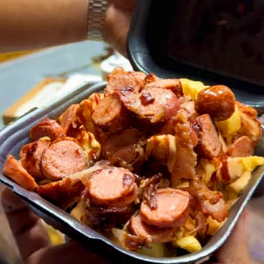 Salchipapas