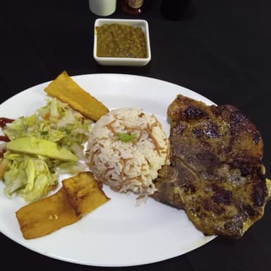 Chuleta de cerdo asada