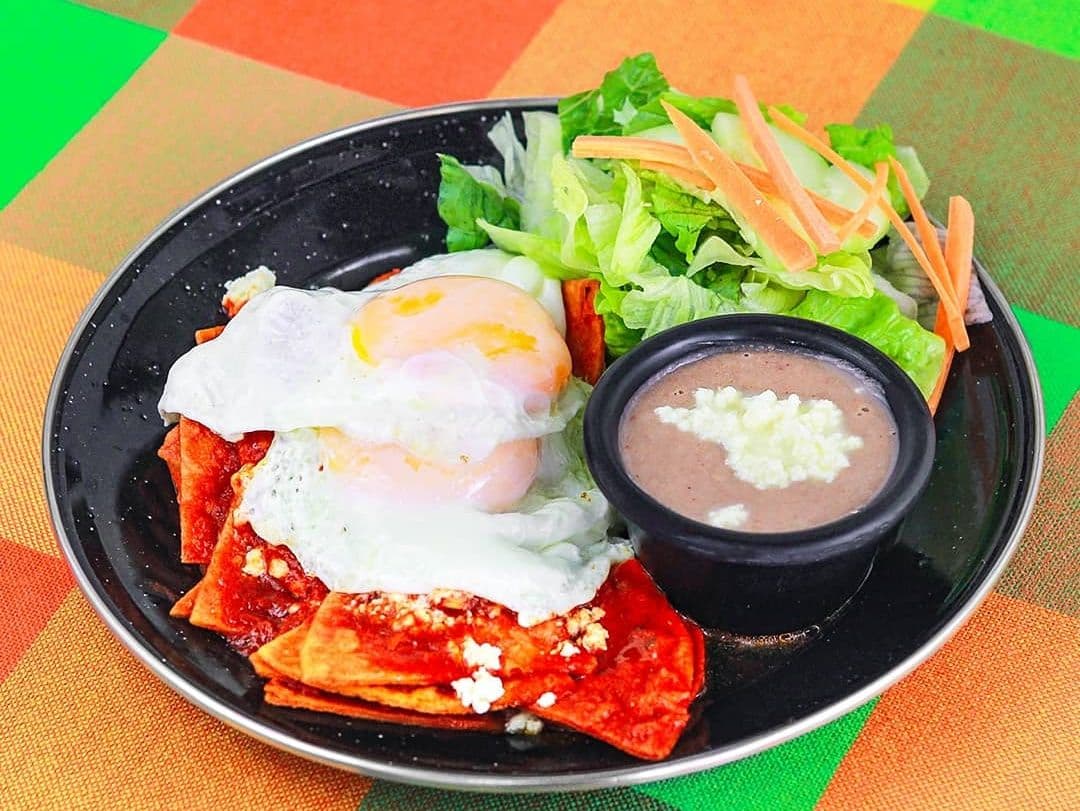 Chilaquiles con Huevo