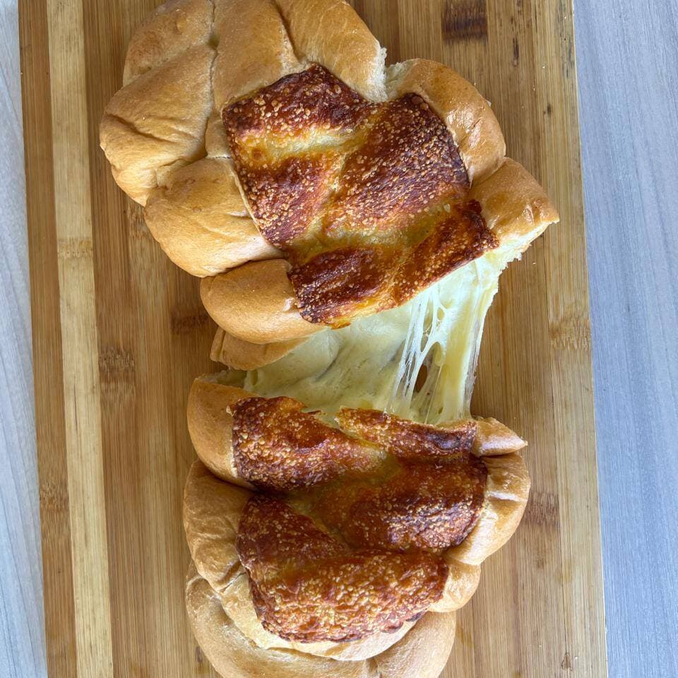 Pan Mozzarella