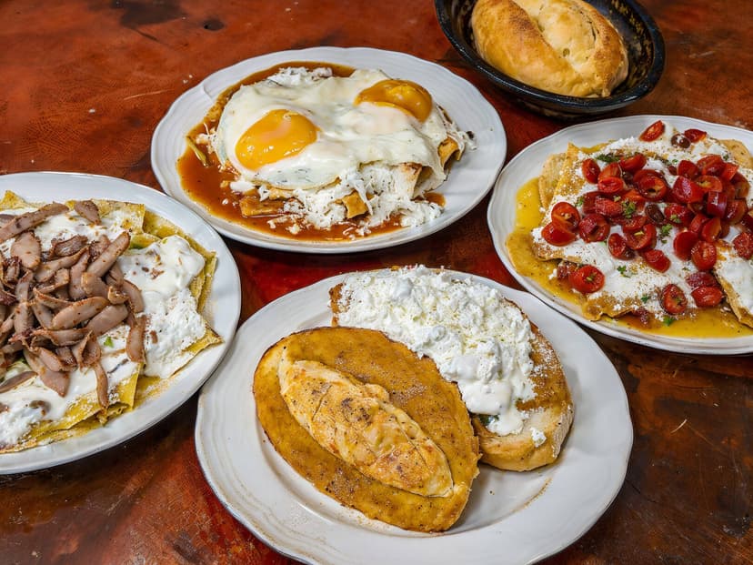 Chilaquiles 58
