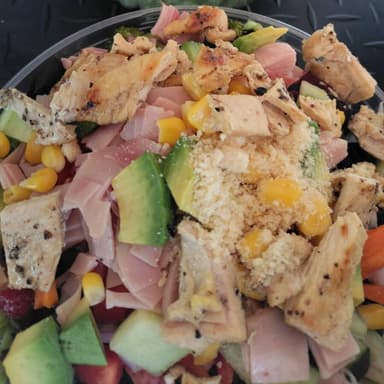 Ensalada de Pollo con jamón