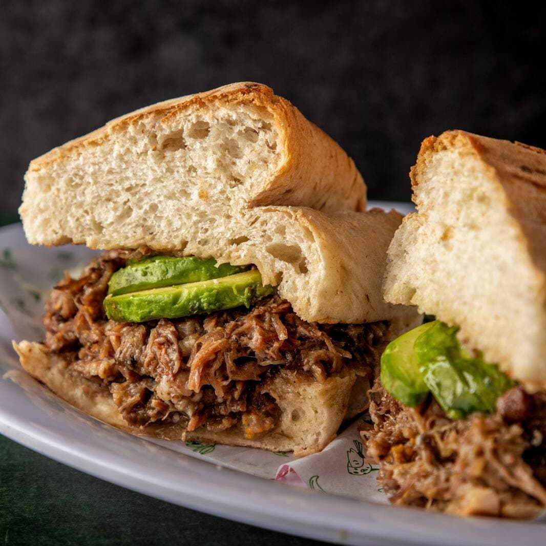Lonche de Barbacoa