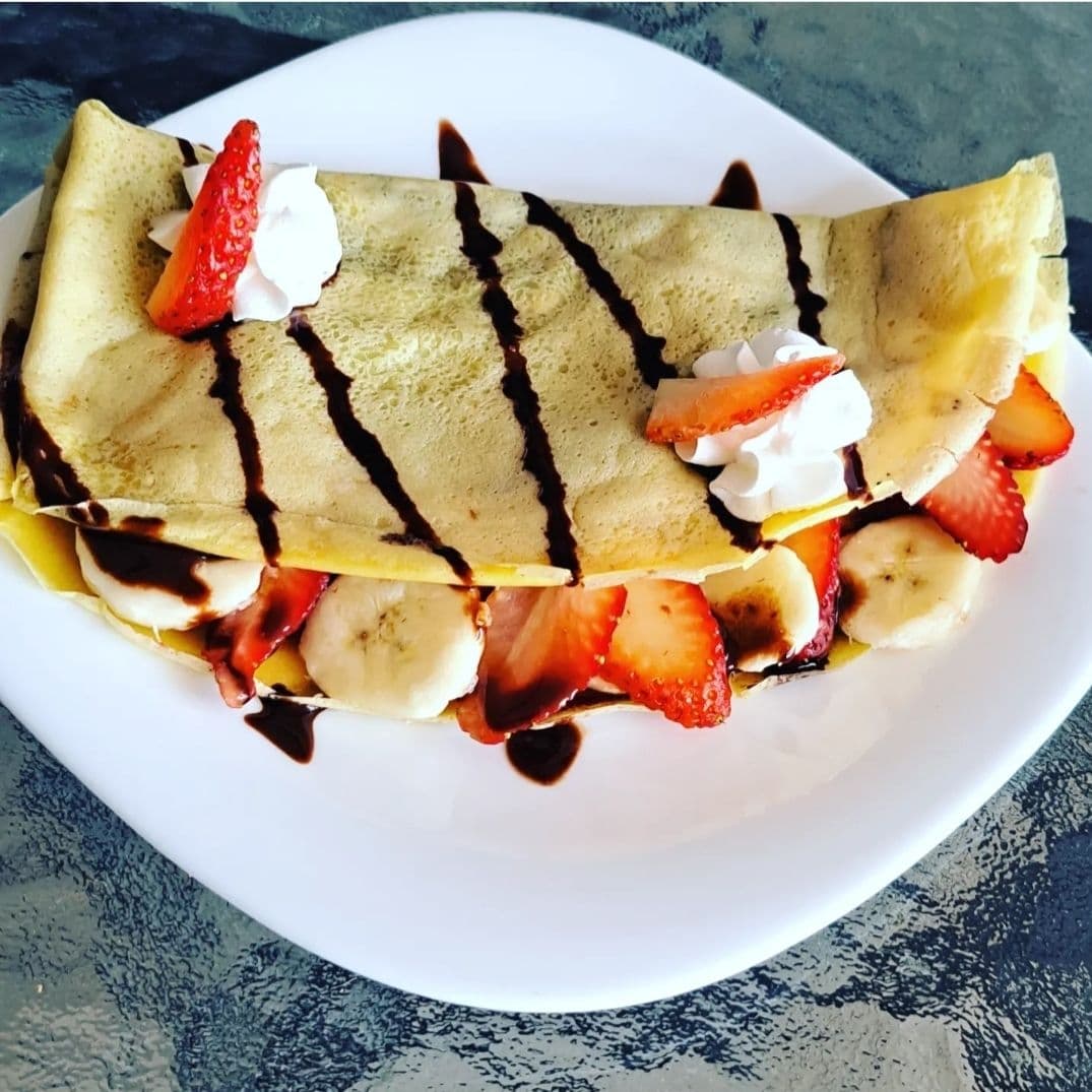 Crepa de NUTELLA ,fresa y Plátano