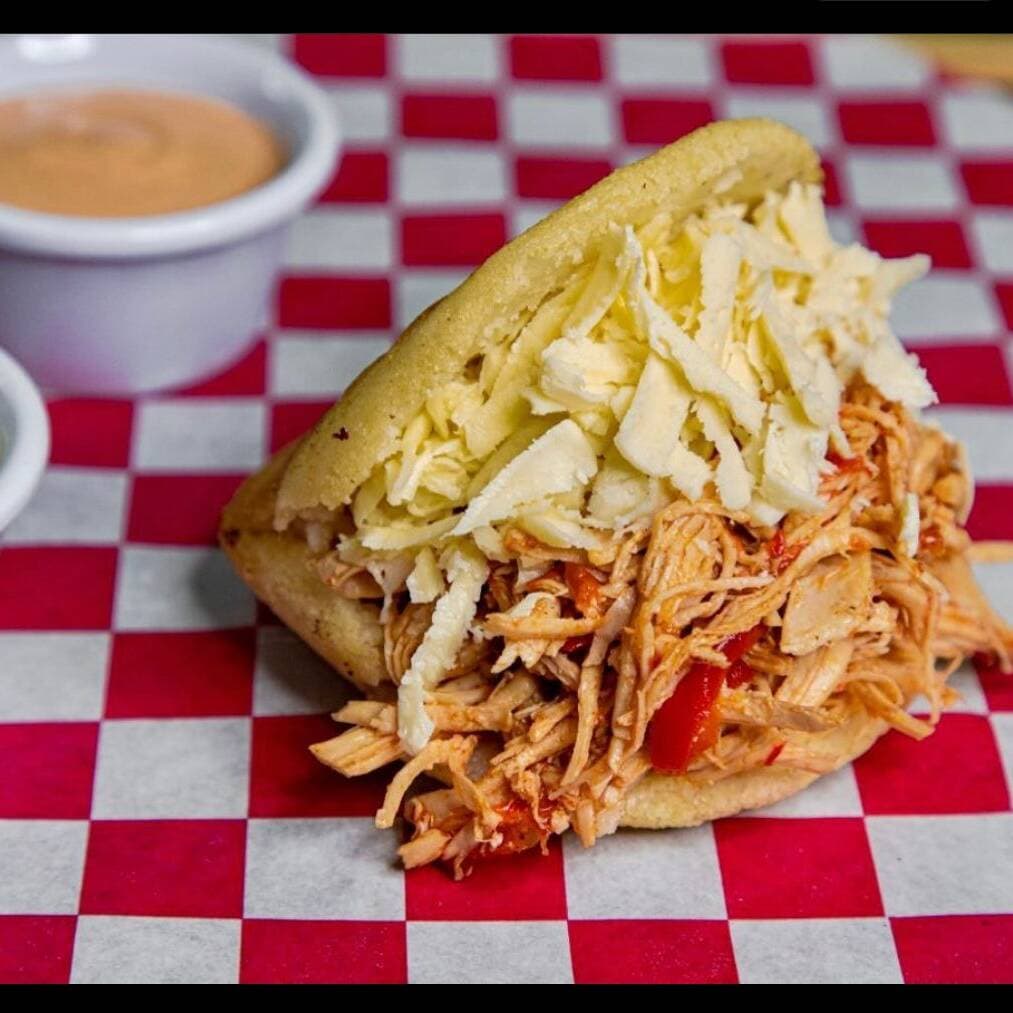 Arepa Pollo