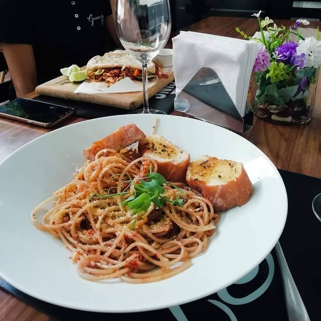 Pasta a la boloñesa con arrachera