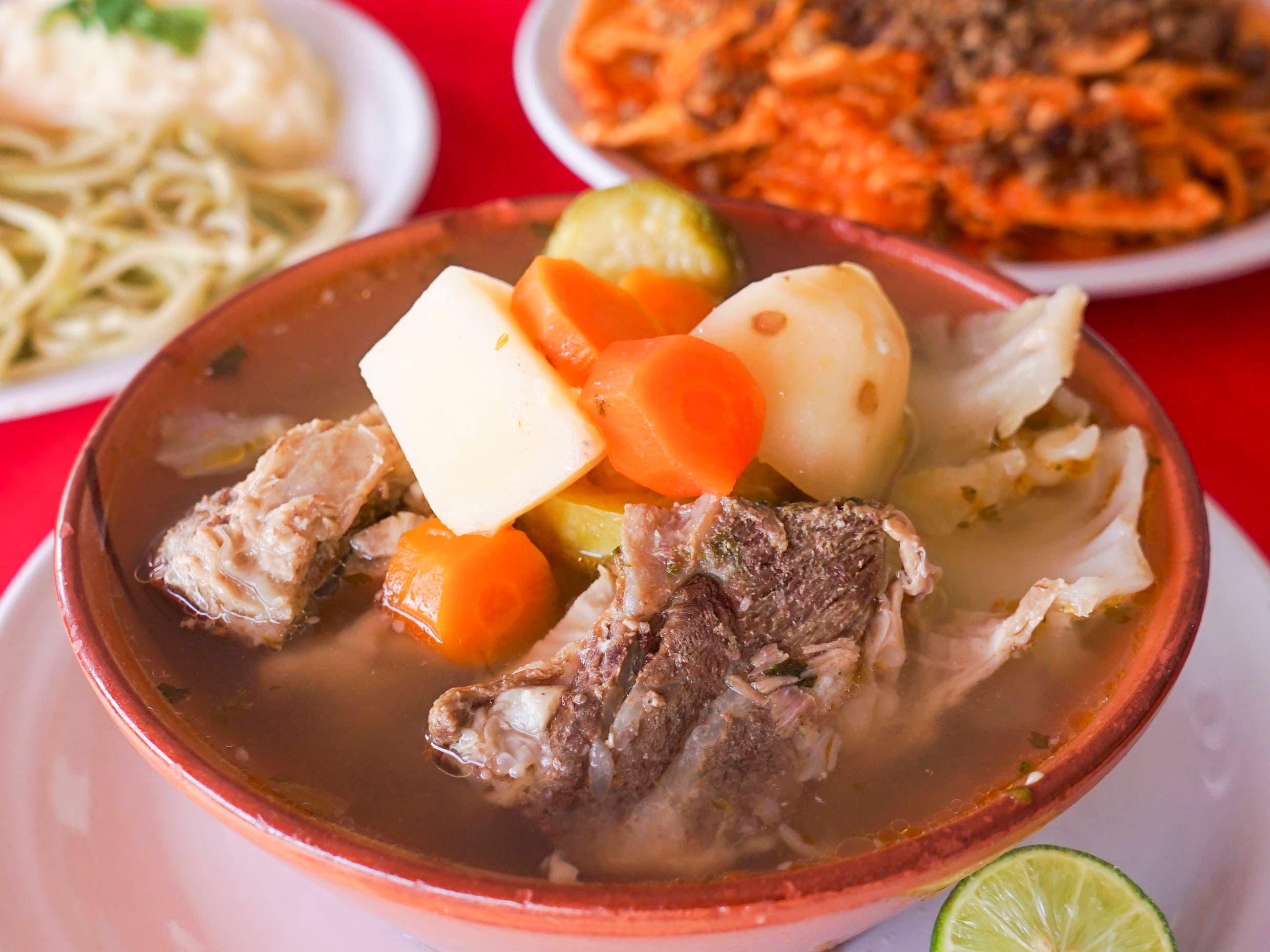Caldo de Res Grande