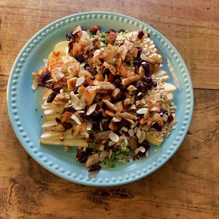 Combo ensalada y café