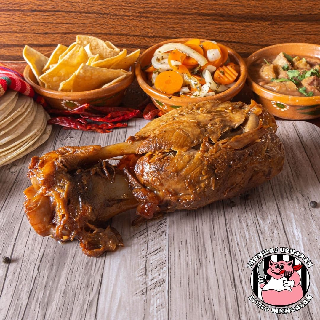1 Pz Chamorro de Cerdo