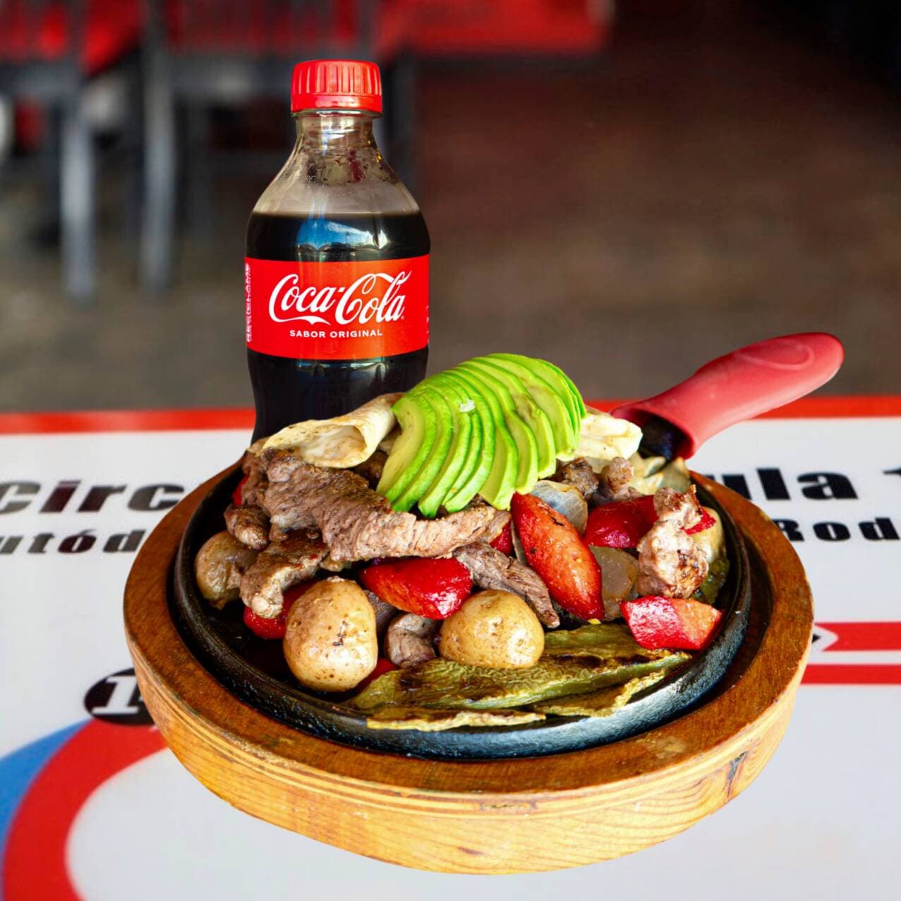 Combo Deluxe Parrillada Arrachera Indv y Una Coca