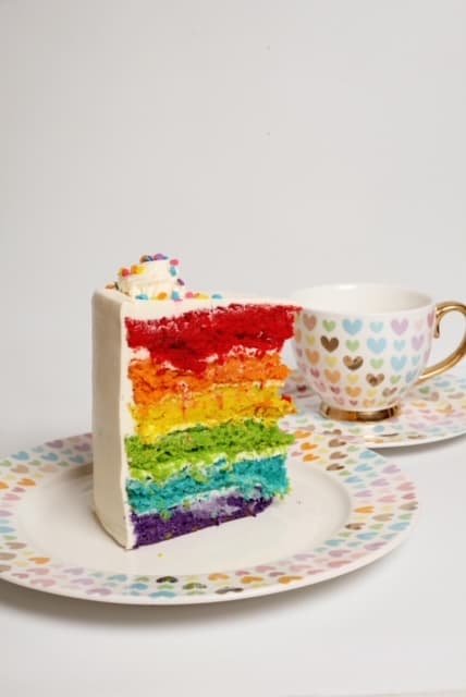 Pastel arco iris (rebanada 02 personas)