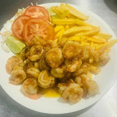 Camarones al Ajillo o a la Mantequilla